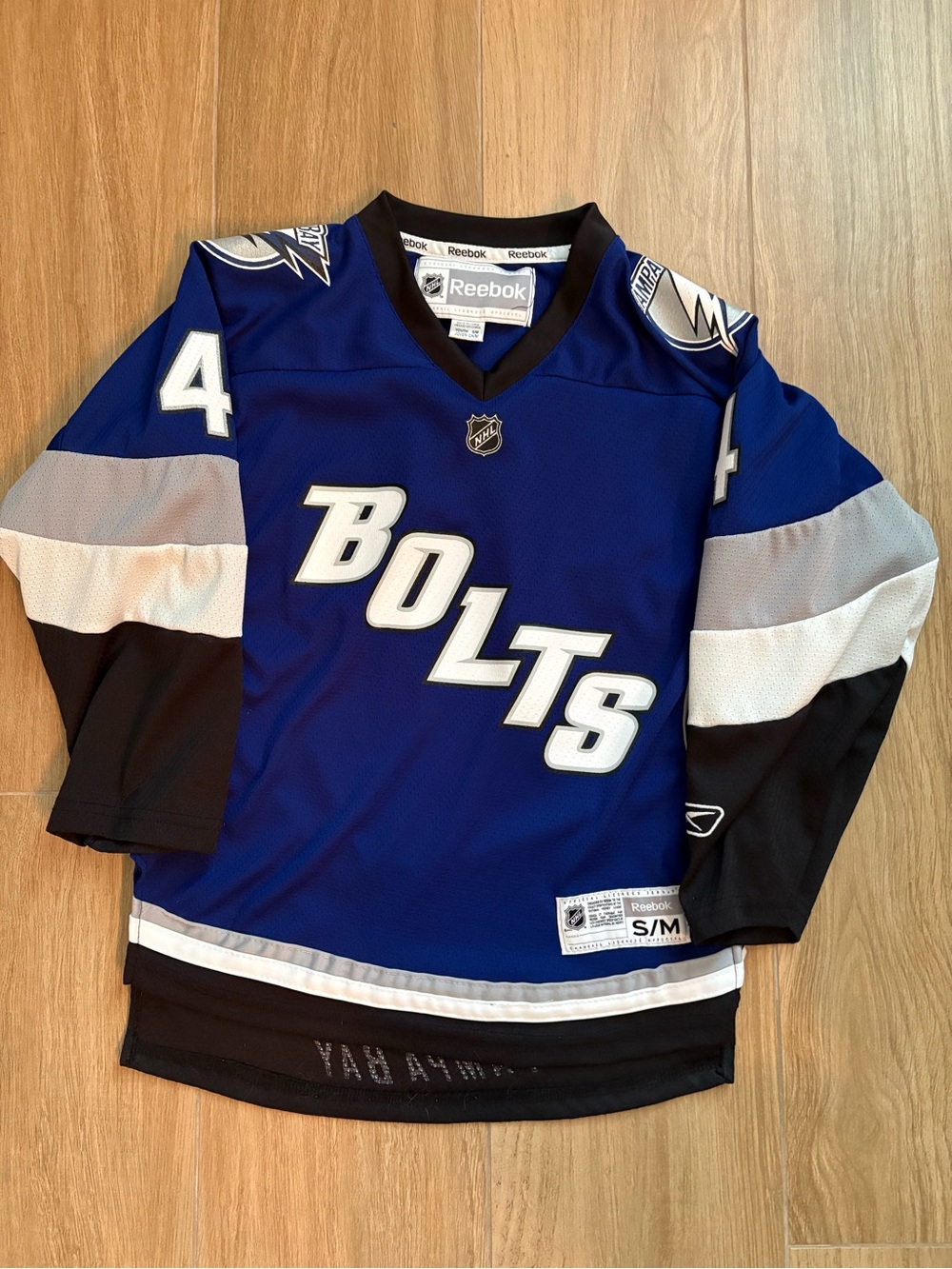 Reebok Tampa Bay Lightning Vincent Lecavalier #4 Youth S/M NHL Jersey